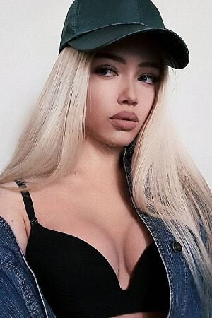 мия, 89394999980